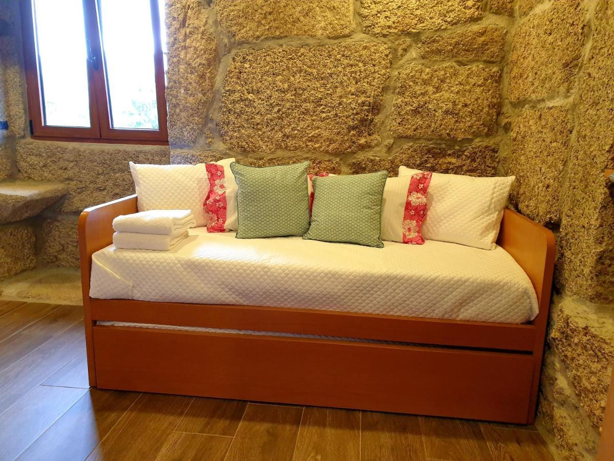 Quinta Da Casa Dos Santos - Inside Geres